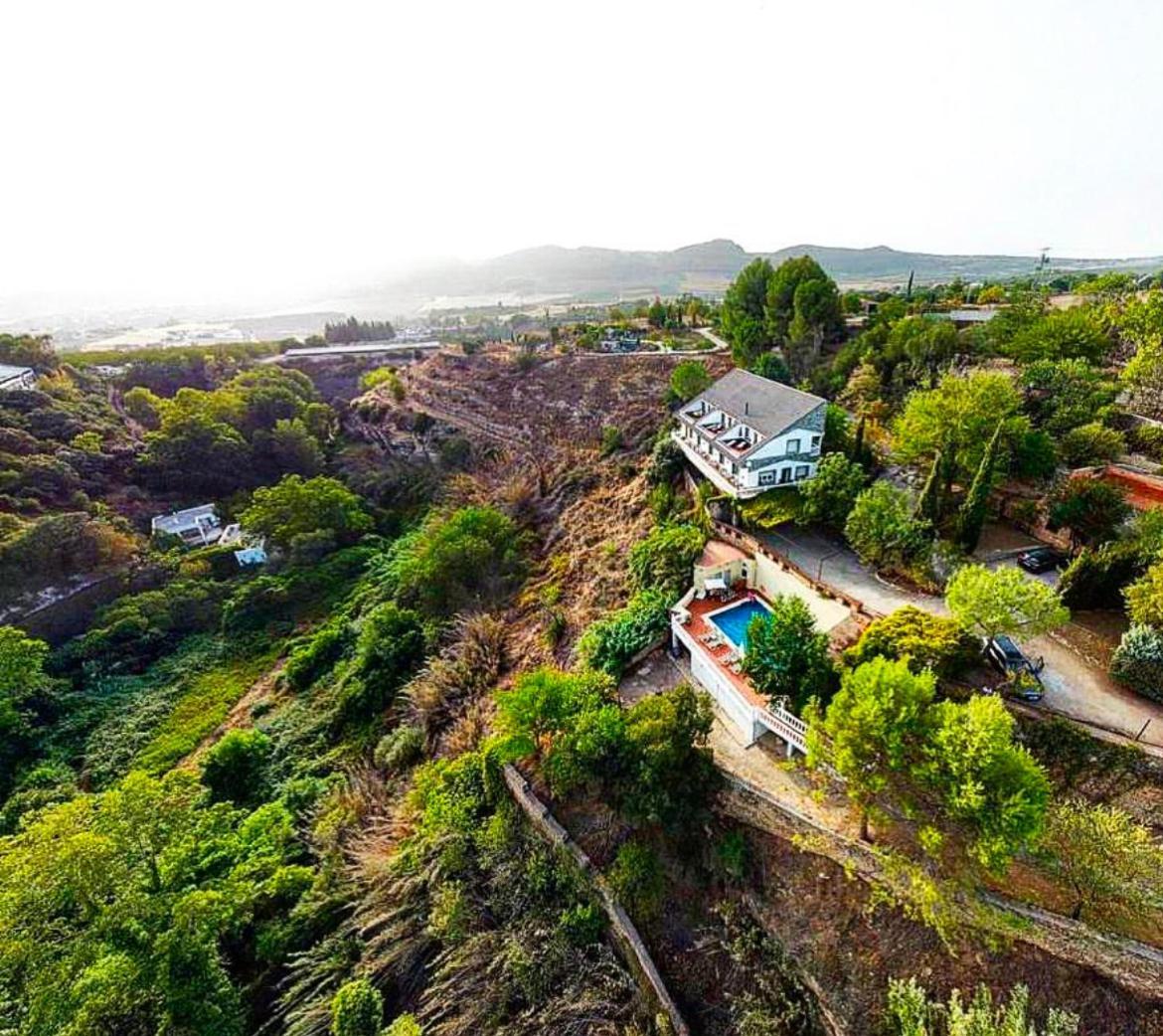 Villa Ignacia B&B - Naturaleza Entre Ronda Y Setenil Arriate Exteriör bild